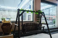 緣客居飯店（泉州站店） - 山景
