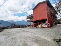 Fugong Laomudeng Shangri Homestay - parking