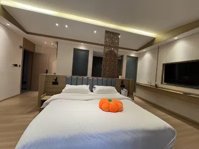 Yunding No.1 Boutique Hotel Hotels near Deqen Bus Station