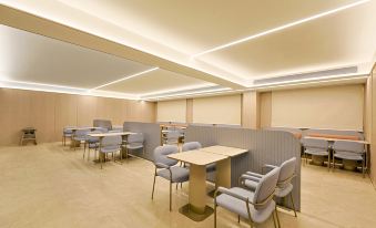 HanTing Hotel (Jilin Jiangnan Century Plaza)