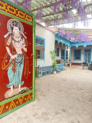 Kuqa Fan Jing Homestay (Kuqa Royal Mansion) Hotels in der Nähe von Qiuci Passenger Transport Terminal