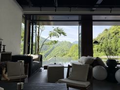 青城山望山棲・閲山（青城後山景区）