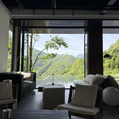 Qingcheng Mountain Wangshan Qi Yueshan(Qingcheng Back Mountain Scenic Area Store) Hotels near Baiyun Wanfo Cave