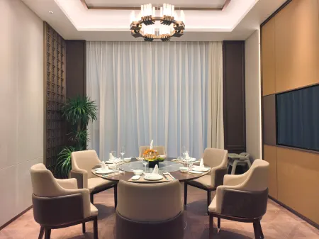 Dong Yuan Hotel Anyang Отели в г. Аньян