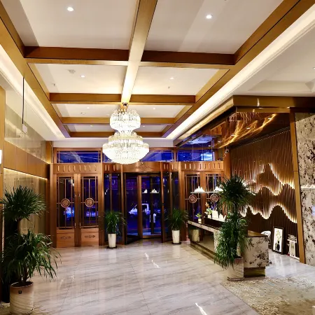 Nangqian Jade Everest Hotel