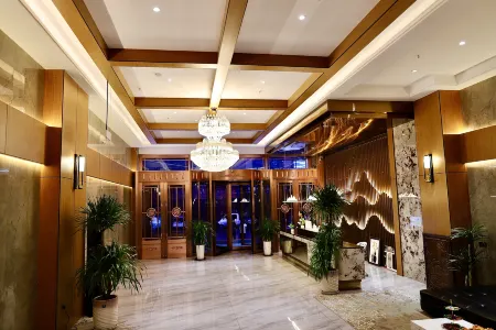 Nangqian Jade Everest Hotel Отели рядом с достопримечательностью «Xiangdata Relic Site»