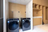 CHEERMAY Hotel (Linxia Nanli Jiaju Bolancheng)