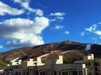 Orange Homestay (Fulong Four Seasons Town)