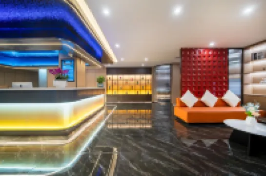 潛山鉑金宜尚飯店（雪湖公園店）