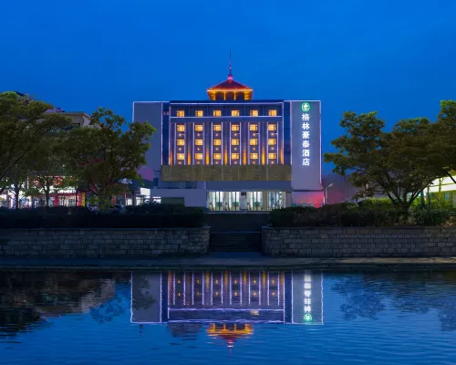 GreenTree Inn Hotel（Longxing Road Store on the West Bank of the Canal） โรงแรมในจี่หนิง