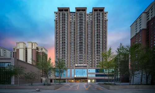 Jifeng International Hotel (Korla No.9 Warehouse Cuckoo River Branch)