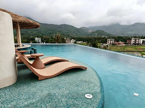 RAN · Wild Luxury Resort Hotel