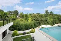 Moganshan Qingheli · INS Style Infinity Pool Countryside Fishing Boutique Stay - 3-Star