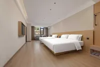 RUI ZE Film Hotel - 주차장