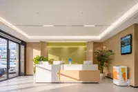 MILI Ligh Hotel - parking
