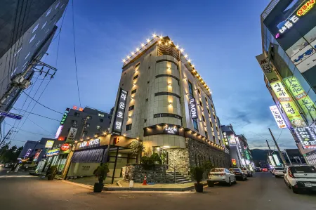 Changwon Myeongseodong Hotel Laon Отели в г. Чханвон
