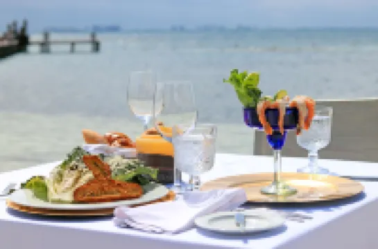 Izla Beach Front Hotel Hotels in Isla Mujeres