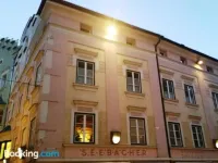 Modern Apartment, Bressanone