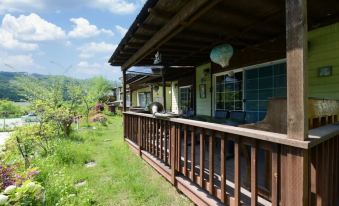 Hoengseong Music Pension