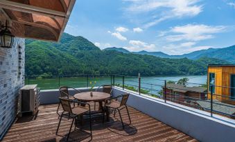 Gapyeong River Sky Pension