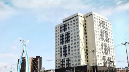 Am Hotel Отели рядом с достопримечательностью «MonaYongPyong - Ski Resort»