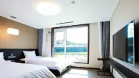 Jeju Stay in Sungsan