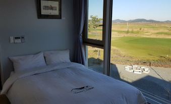 LaTierra Terrace Golf Village