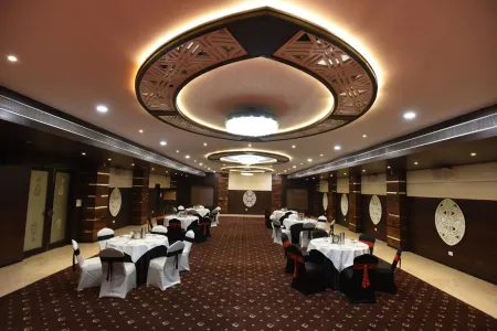Hotel Grand Rajputana