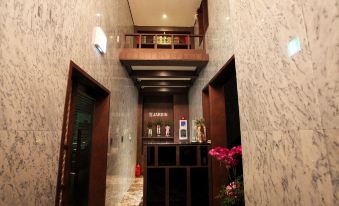 Yeongdeungpo Jardin Hotel