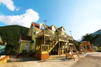 Yangyang Gruteogi Pension Các khách sạn gần Micheongol Valley