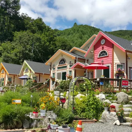 Inje Gombaeryeonggilseop Green Narae Pension