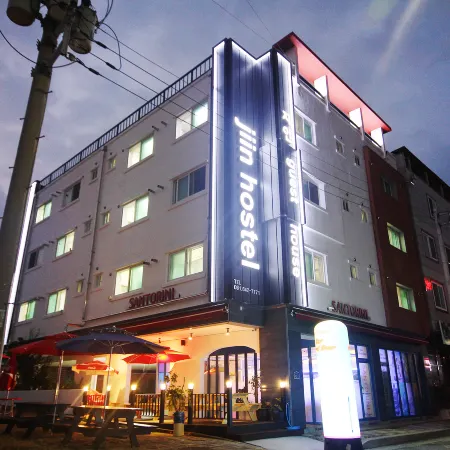 Jiin Hostel & Guesthouse