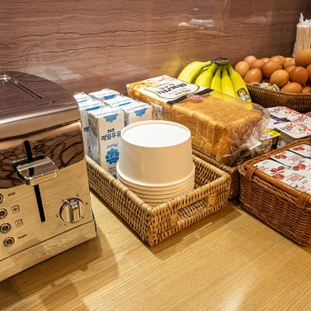 Hotel Star Отели рядом с достопримечательностью «Станция метро Sangbong»