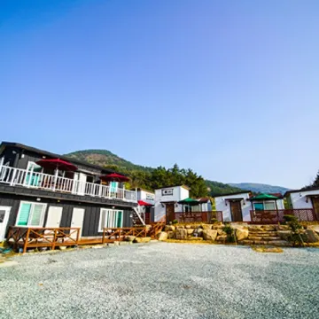 Cheongsando Sunset Pension