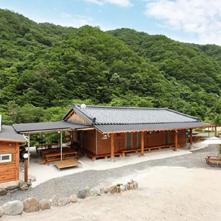 Gwangyang Eochieseo Joeunjip Pension
