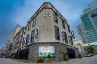 Brown Dot Hotel Daeyeon Отели в г. Намгу
