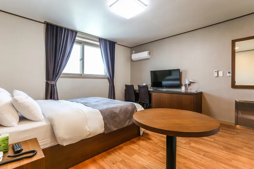 Gangneung Hyundai Motel