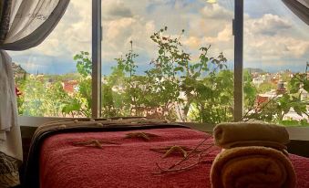 Casa Flora Handmade Hotel
