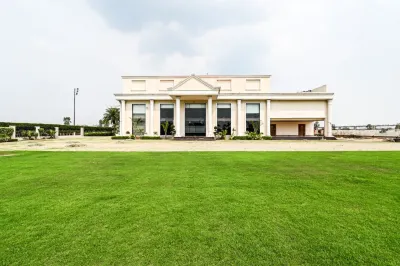 Tulips Resort Các khách sạn ở Hisar