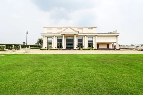 Tulips Resort Hotels in Hisar