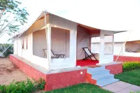 Red Rock Resorts Các khách sạn ở Jodhpur