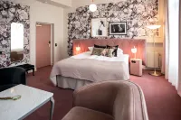 The Vault Hotel Hotels in Hyllinge