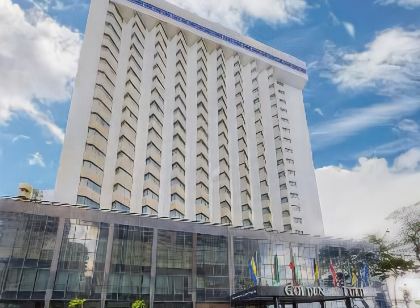 累西腓博阿維亞任美爵飯店