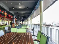 Ramada by Wyndham Langkawi Marina Các khách sạn gần Đại bàng Plaza