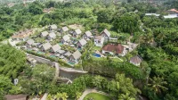 Sanctoo Suites & Villas Hotels near Bandem Silver