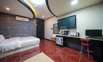 Business Hotel