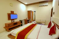 Hotel Maharaja Palace 쟁 콜로니 공원 주변 호텔