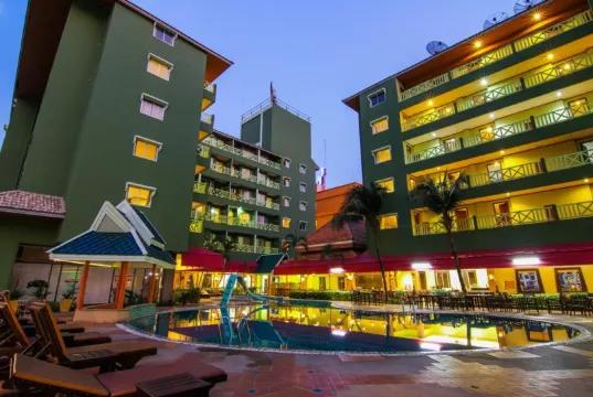 Phuphaya Resort Pattaya