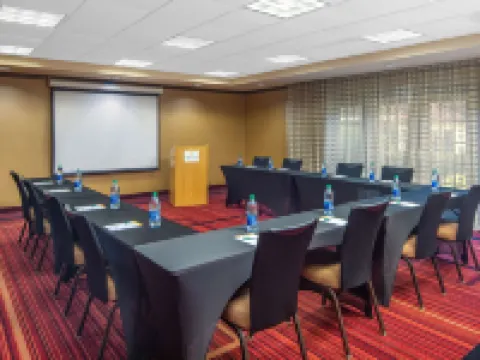 La Quinta Inn & Suites by Wyndham Atlanta Ballpark/Galleria コブのホテル