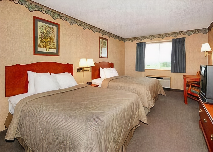 Quality Inn Mineral Point